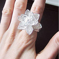 Потрясающее ажурное кольцо в серебре 925 цветок, безразмерное