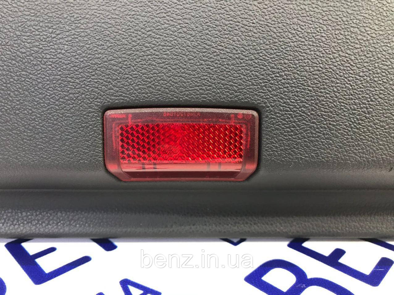 Плафон карти двері Mercedes W212, W204 A2467201048, фото 1