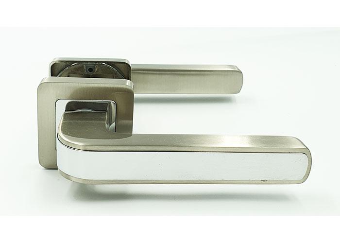 Ручка на розете TRION PEGASO AL SN/CP квадрат