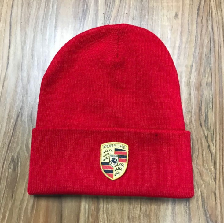Шапка Porsche Порше червона