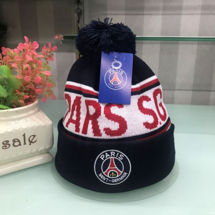 Шапка з бубоном Paris Saint-Germain Парі Сен-Жермен Темно-синя