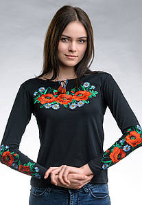 Чорна жіноча вишита футболка на довгий рукав в етно стилі «Макове поле»