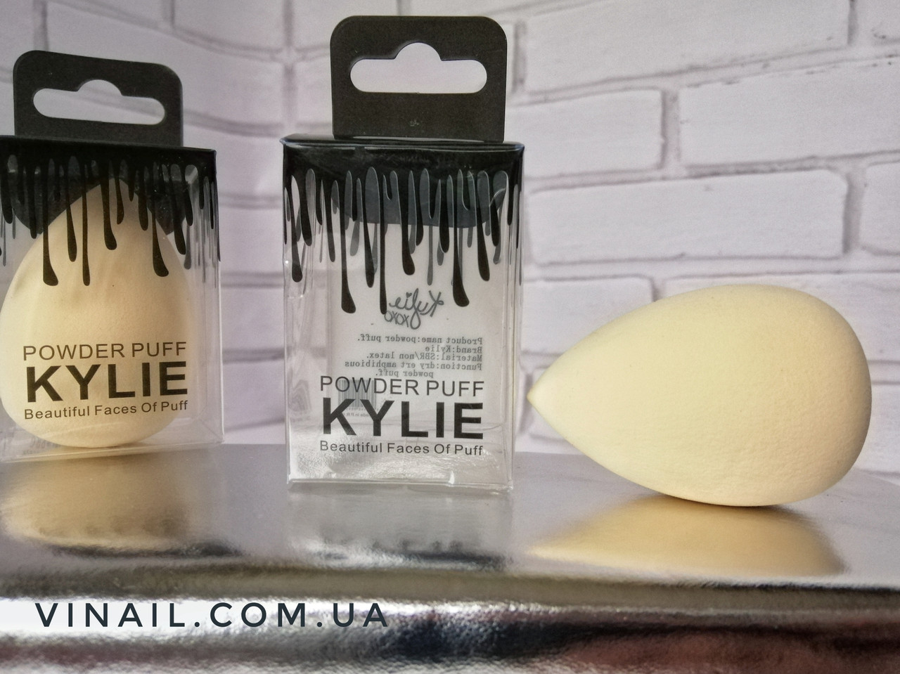 СПОНЖ ДЛЯ МАКІЯЖА KYLIE POWDER PUFF, 5,5Х4 СМ, КОЛІРШУЄ БІЖИЙ