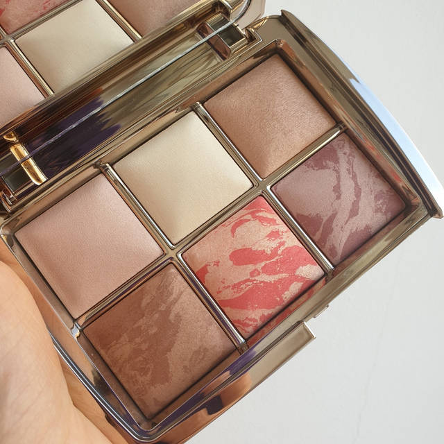 Палетка для лица Hourglass Ambient Lighting Face Palette