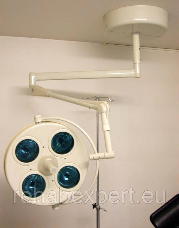 Операційний світильник Heraeus Hanaulux Oslo Operation Lampe - процедурна лампа