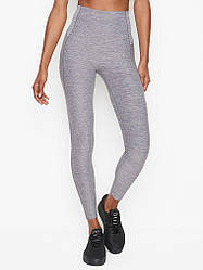 Спортивні легінси p. (4) S Victoria's Secret Incredible Essential Rib Inset Regular Legging