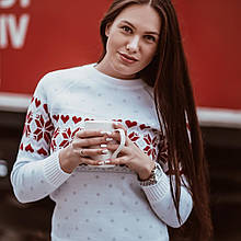 Жіночий в'язаний різдвяний светр "Валентинка"