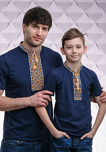 Комплект вишитих футболок для батька та сина «Козацька (золота вишивка)»