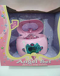 Скринька дитяча