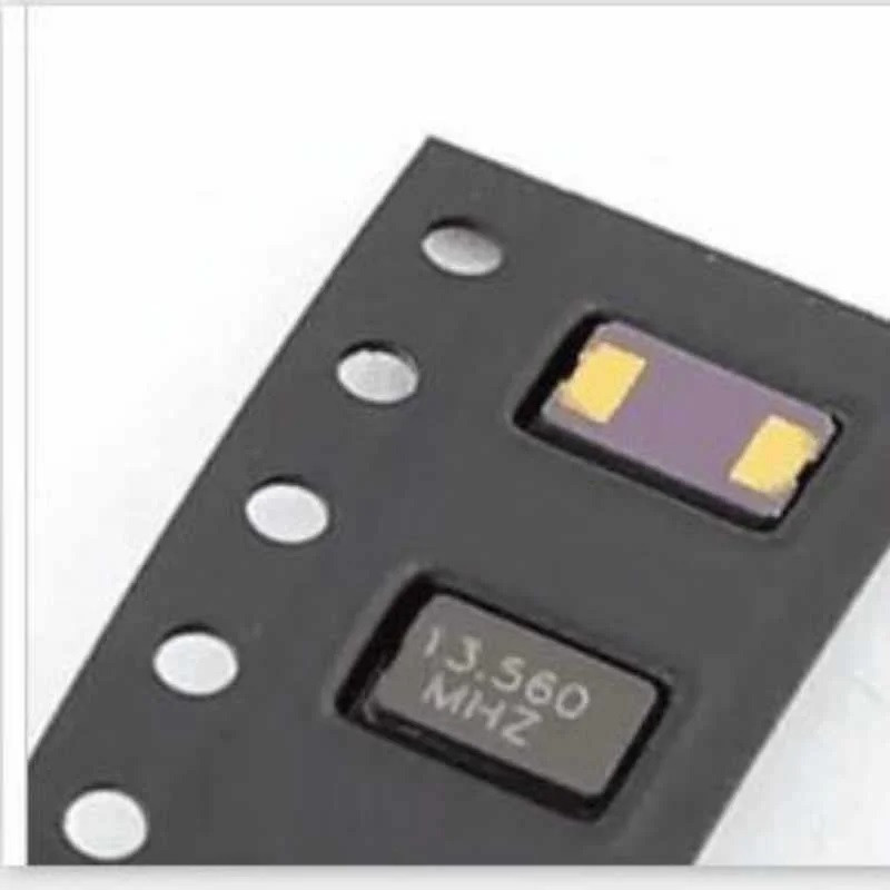 Кварцовий резонатор 13,56 МГц 20пФ 2Pin SMD 5032