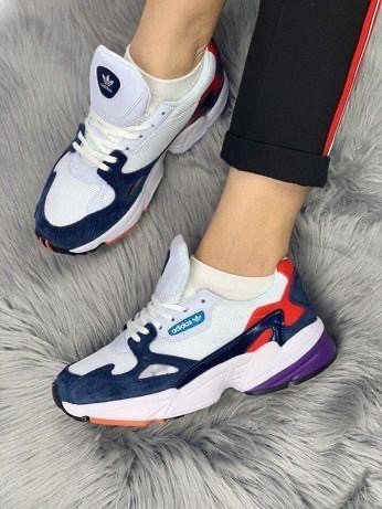 Adidas Falcon crystal white crystal white collegiate navy CG6246. ID 1124979377 1500 Prom.ua