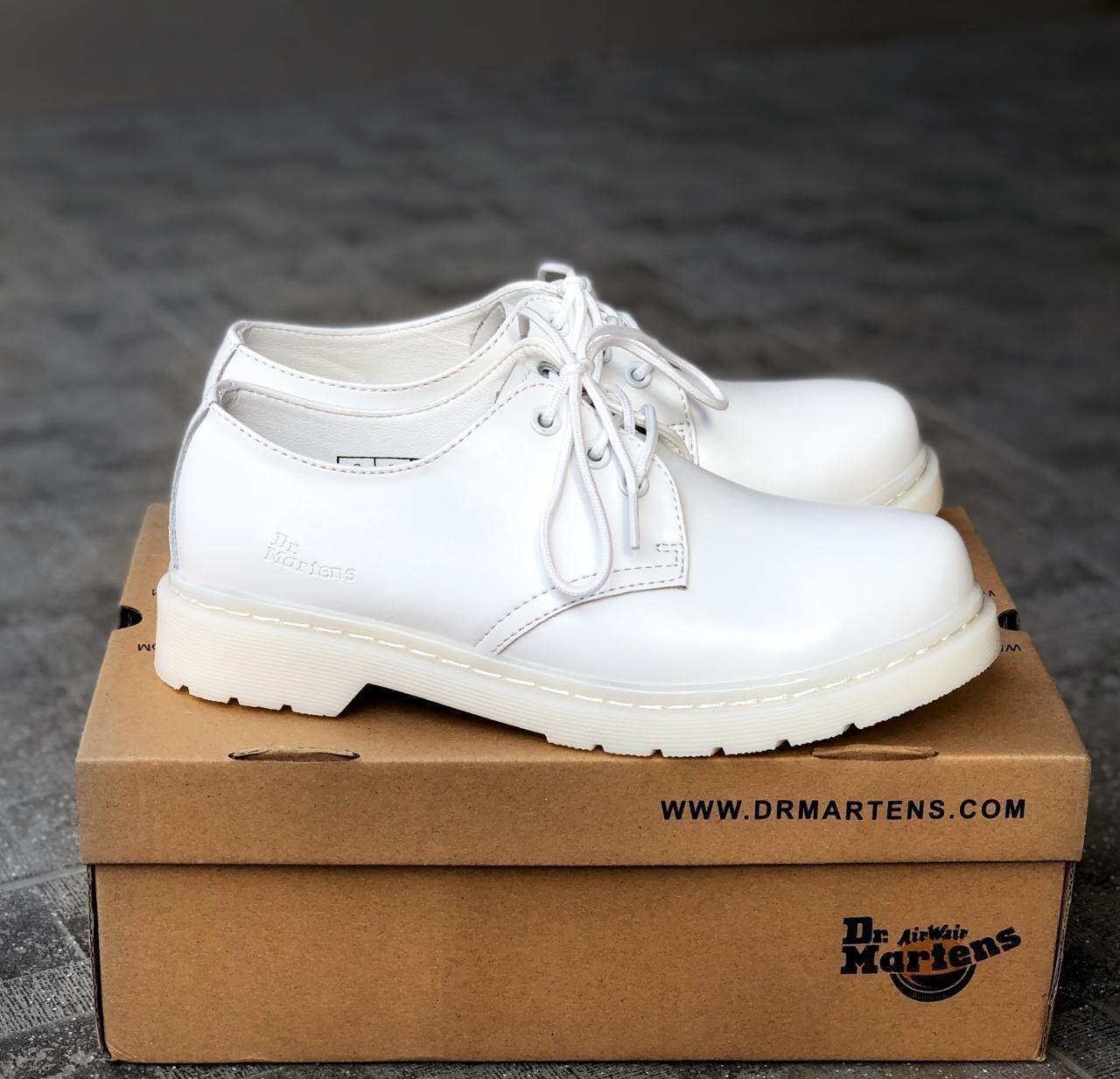 Туфлі жіночі Dr.Martens 1461 Mono White білі з натуральної шкіри весна осінь