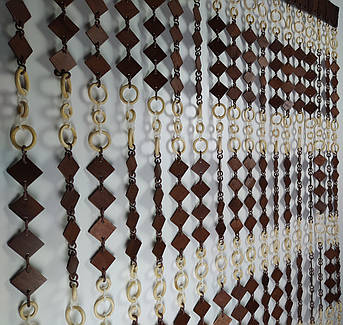 Дерев’яні штори «Ромб» 1×2 м | коричнево-темні ромбики та білі кільця | декоративна штора на дверний отвір