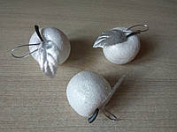 Яблоко в глиттере белое для рукоделия и декора