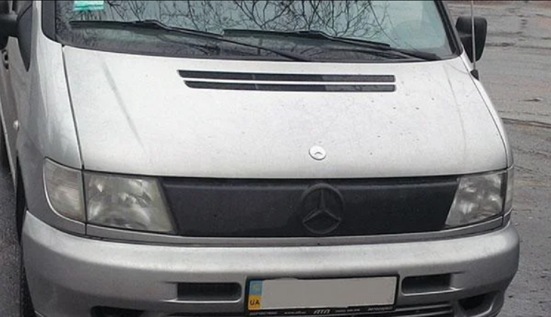 Зимова накладка Mercedes Vito W638 1996-2003 на решітку радіатора матова "FLY"