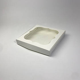 Коробка для пряника, 230*230*30 мм, з вікном, біла