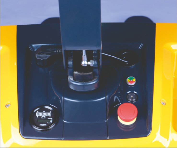 Электрический погрузчик для поддонов Xilin CBD20W - фото 2 - id-p1273524143