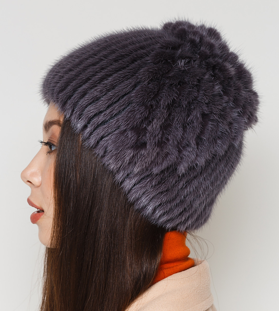 Жіноча хутрова шапка з норки на трикотажній основі, Модель "Лоза", колір "темний-фіолет"