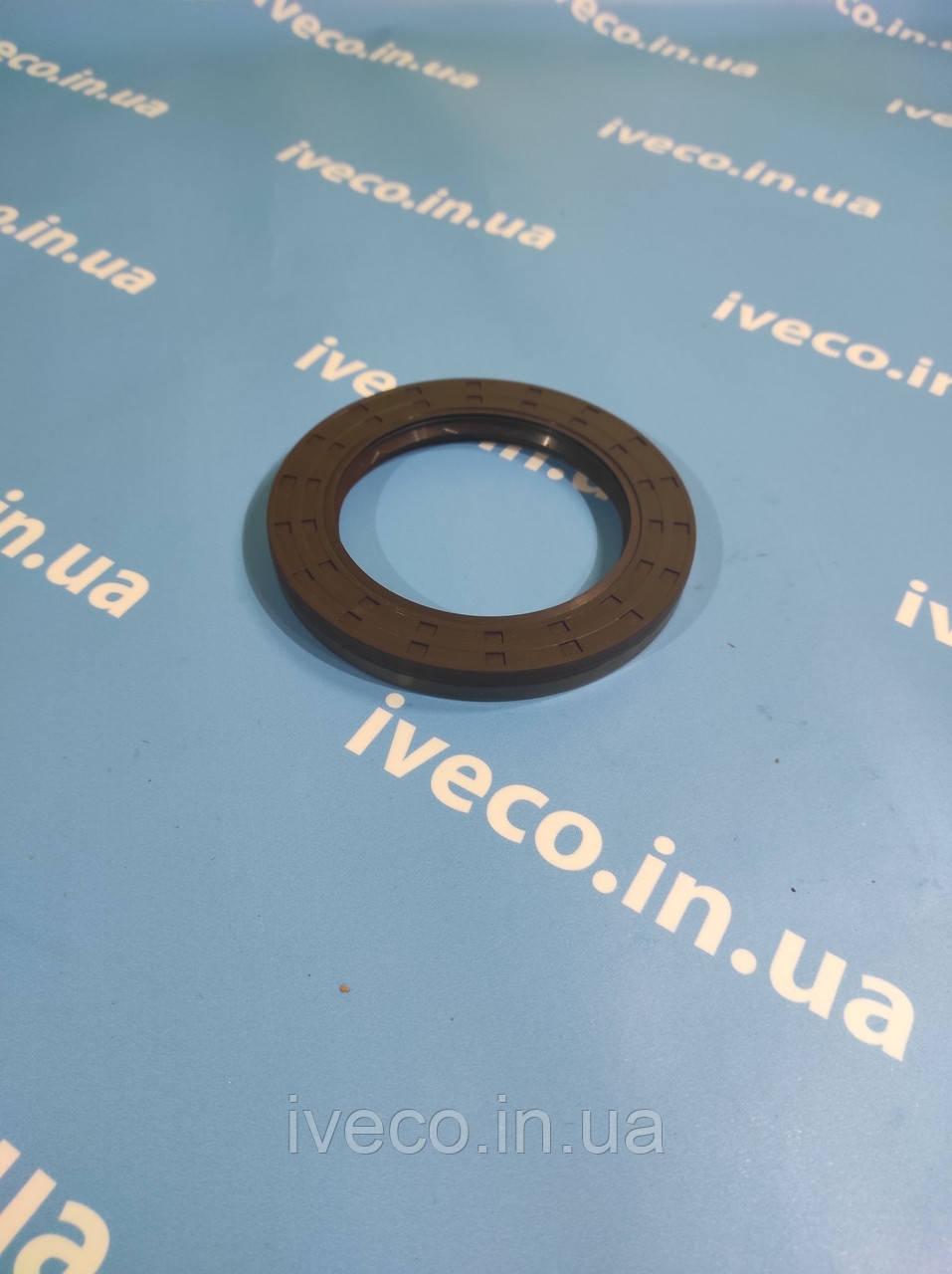 Сальник хвостовика заднього моста Iveco Trakker EuroTrakker Івеко Тракер 12015744B 40101623 42129137 AUG68346
