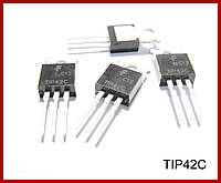 TIP42C, p-n-p транзистор.