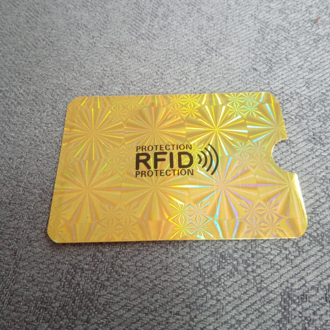 Антикрадій грошей! RFID захист банківських карт від злому!