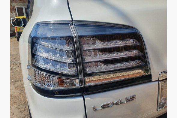 Задня оптика 2007-2015 (Supercharger, 2 шт.) Lexus LX570 / 450d