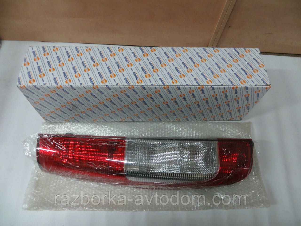 Ліхтар задній лівий MB Vito W639 (03→)
