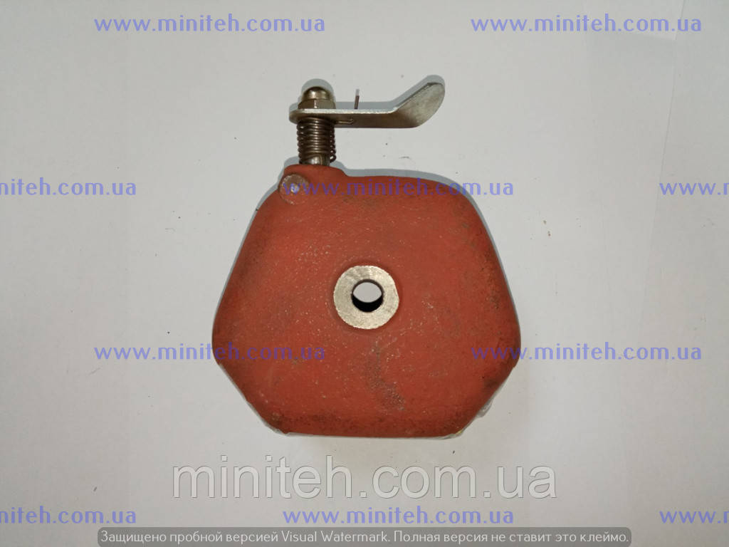 Кришка клапанів двигуна R 175/180 (чугун)