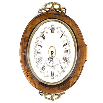 Годинник старовинний дерев'яний овальної форми