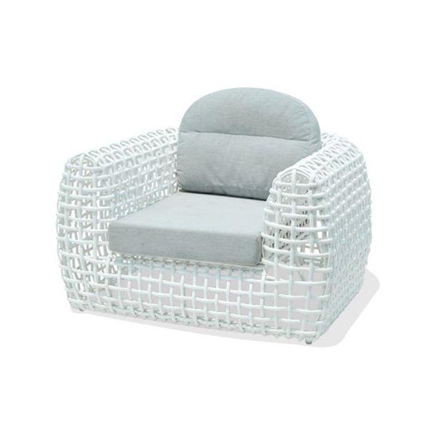 Крісло садове із штучного ротанга білого кольору Dynasty Skyline Design