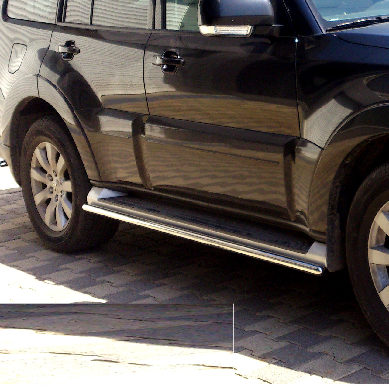 Обведення порогів на Mitsubishi Pajero Wagon 4 (з 2006---го) 42 мм, фото 1