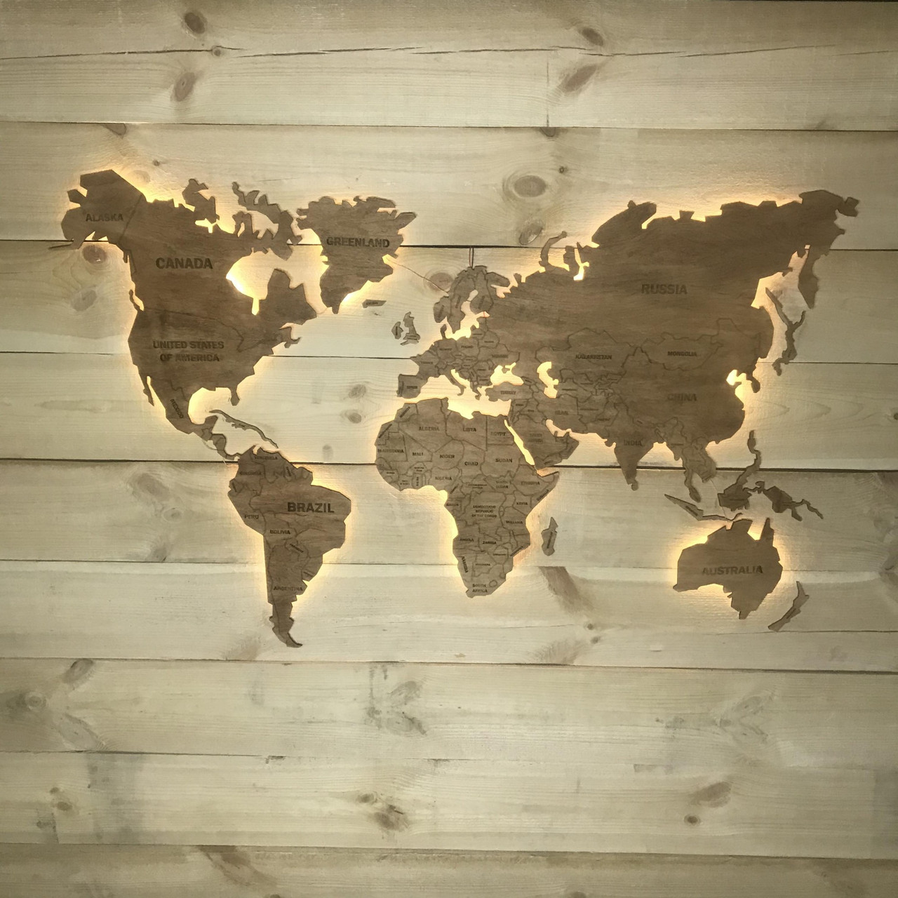 Купить Деревянная карта Мира с подсветкой (Теплая) M-150x90 см, цена ...