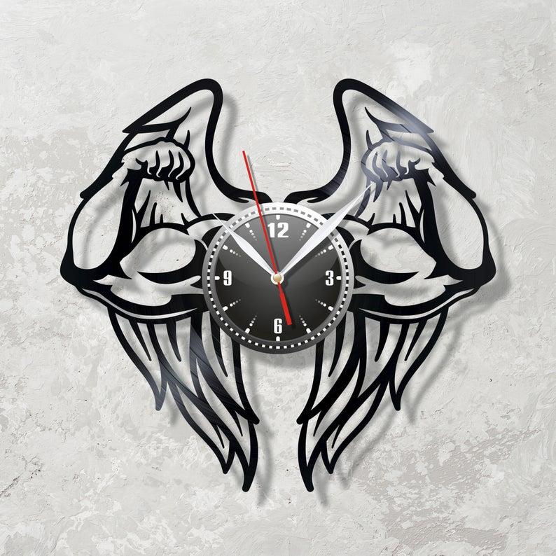 Годинник у спортзал Gym Настінні цитати Тренажерний зал Вініловий годинник Годинник із крилами Спорт годинник Фітнес 30 см