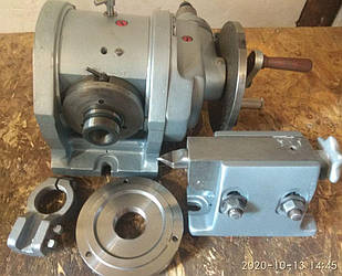 Універсальна ділильна головка УДГ-250