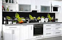 Скинали на кухню Zatarga "Зеленые листья на камнях" 650х2500 мм виниловая 3Д наклейка кухонный фартук