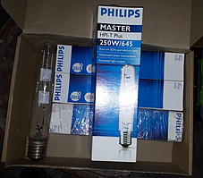 Лампа Металологана Philips MASTER HPI-T Plus 250W/645 E40