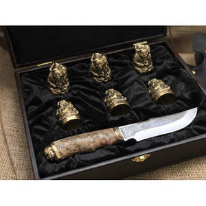 Набір бронзових чарок "Козаки" з ножем