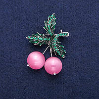 Брошка Кулон Вишеньки з намистинами рожевий Котячий Око, зеленої емаллю і стразами, сріблястий метал 33х48мм купити біжутерію