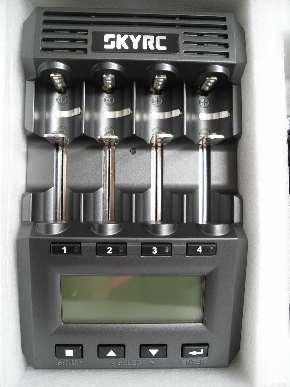 Зарядное устройство SkyRC MC3000 Multi-Chemistry Charger , версия 2.2 - фото 3 - id-p418600477
