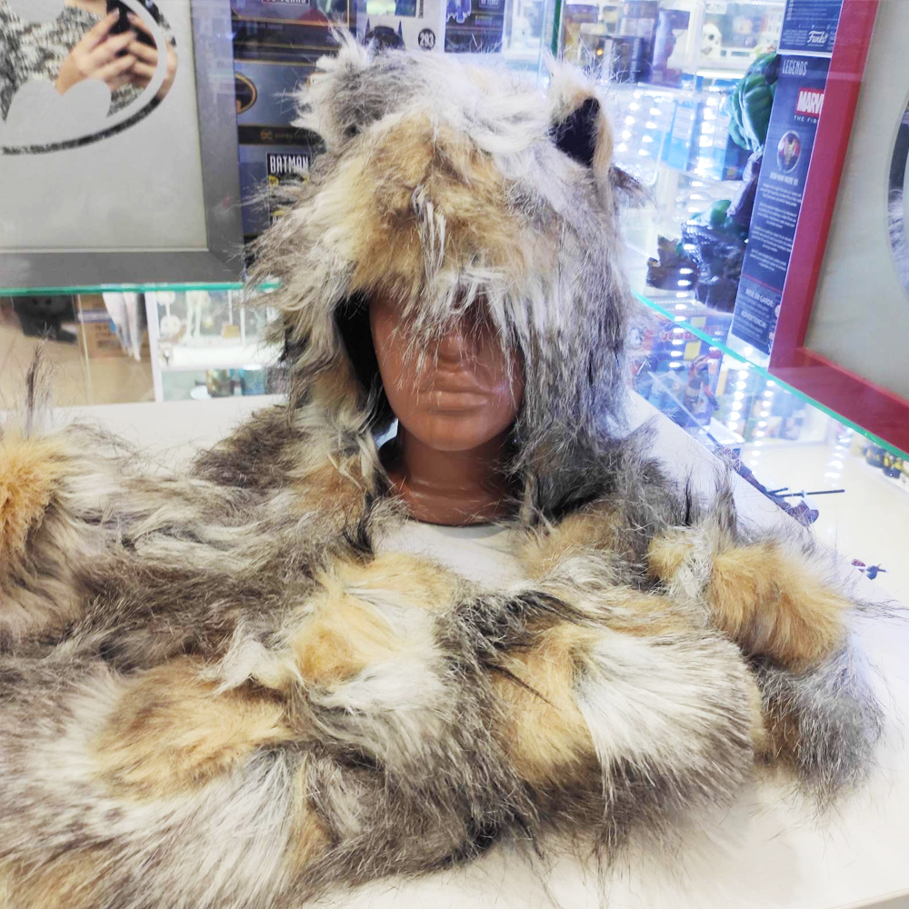 ВовкоШапка з вушками та лапками пісочна V 002, фото 1