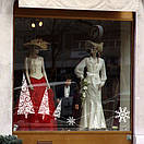 Новорічна інтер'єрна наклейка з вінілу для вікна та стін Візерункові ялинки, фото 3