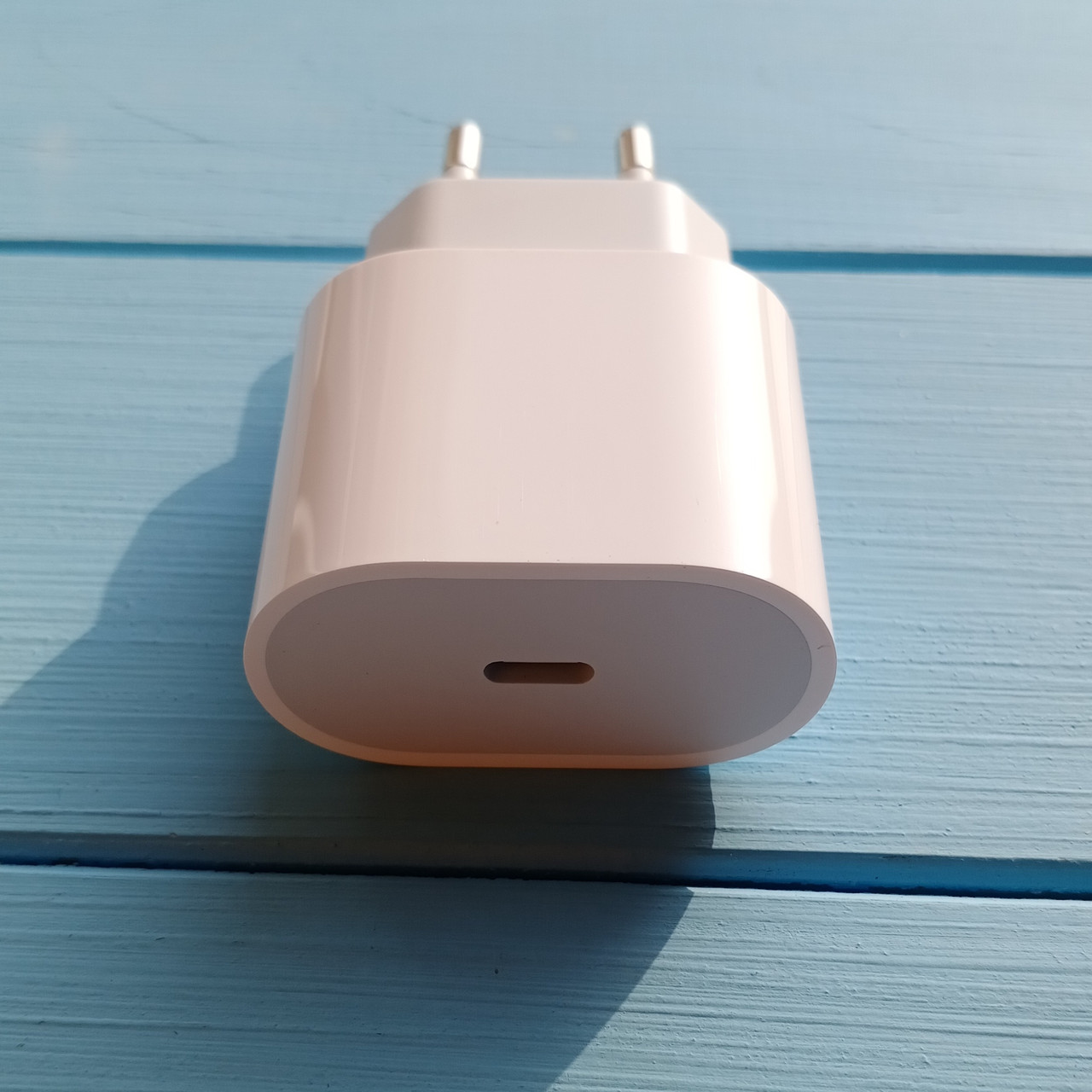 Мережевий зарядний пристрій USB‑C Apple18W EU, фото 1