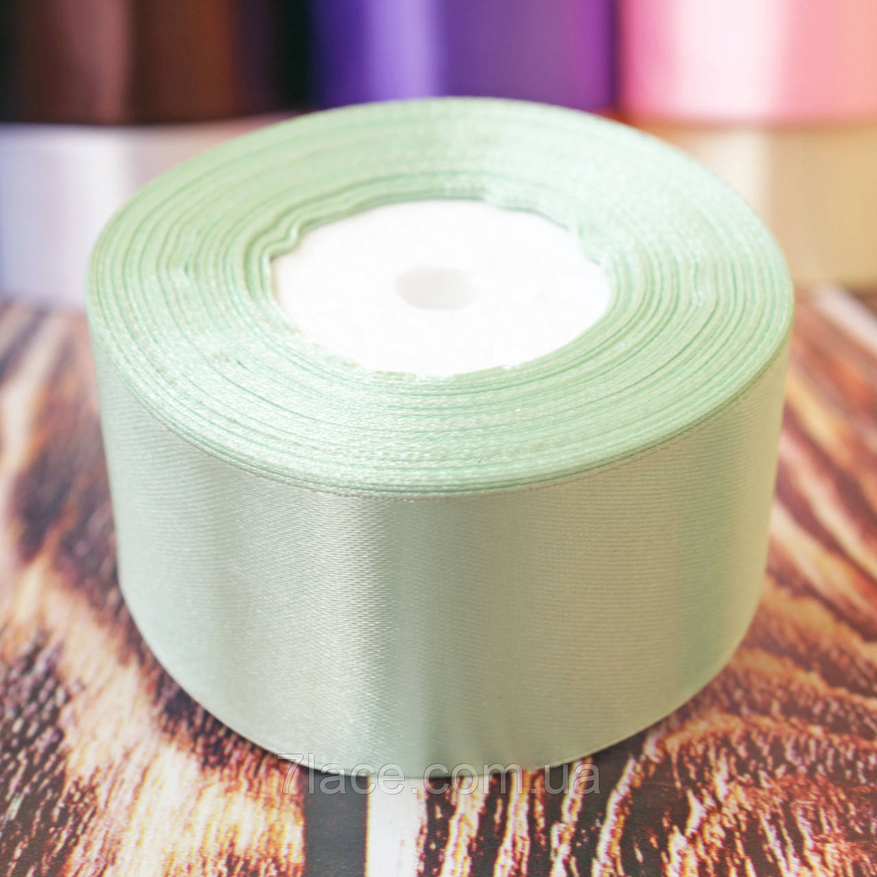 Стрічка атласна однотонна / колір СВІТЛО-М'ЯТНИЙ / ширина 4,0 см / бобіна 23 м, фото 1