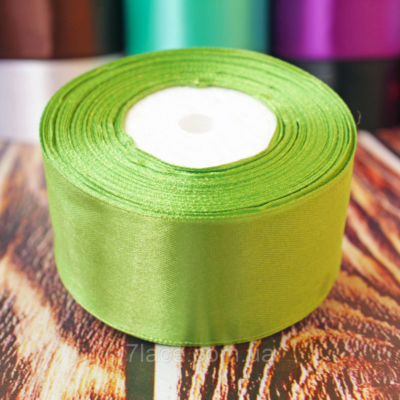 Стрічка атласна однотонна/колір ЛАЙМ/ширина 4,0 см/бобіна 23 м, фото 1