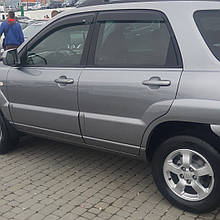 Дефлектори вікон (вітровики) Kia Sportage 2005-> 4шт (HIC)