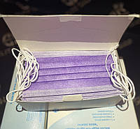 Маски медицинские в фиолетовом цвете! В коробке 50 шт, трехслойные одноразовые, качество - супер!
