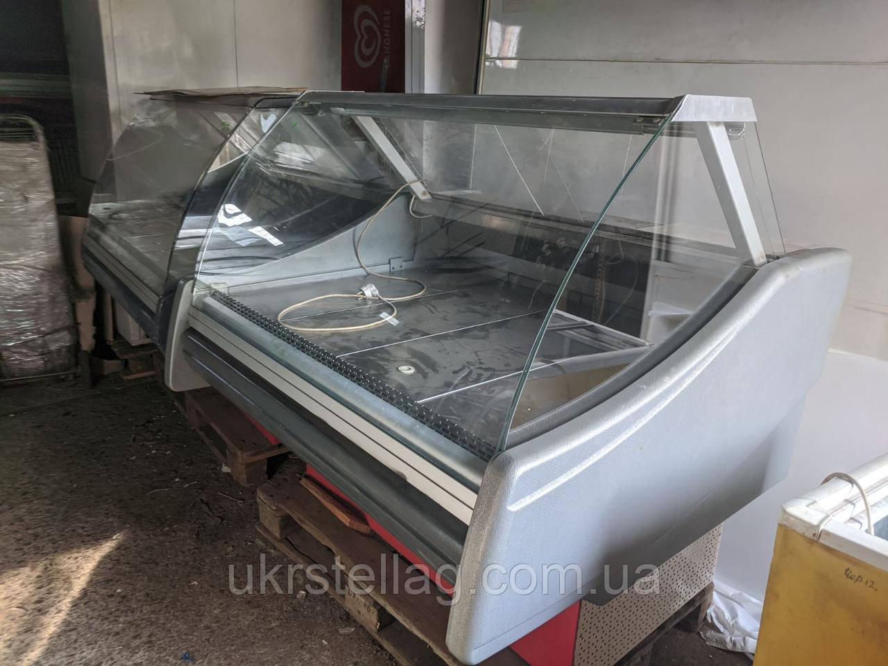 Вітрина холодна 1,3 м. бу. Динамічна вітрина бу. Прилавок бу, фото 1