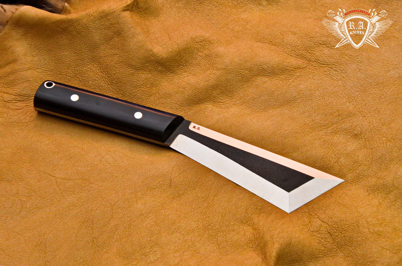 Нож ручной работы "Боевой" 130х40х4мм с ручкой из микарта