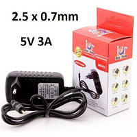 Зарядний 5V 3A 2.5х0.7 Для Планшетів Блок Живлення