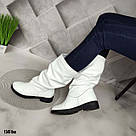 Жіночі білі зимові шкіряні чоботи без блискавки, фото 4